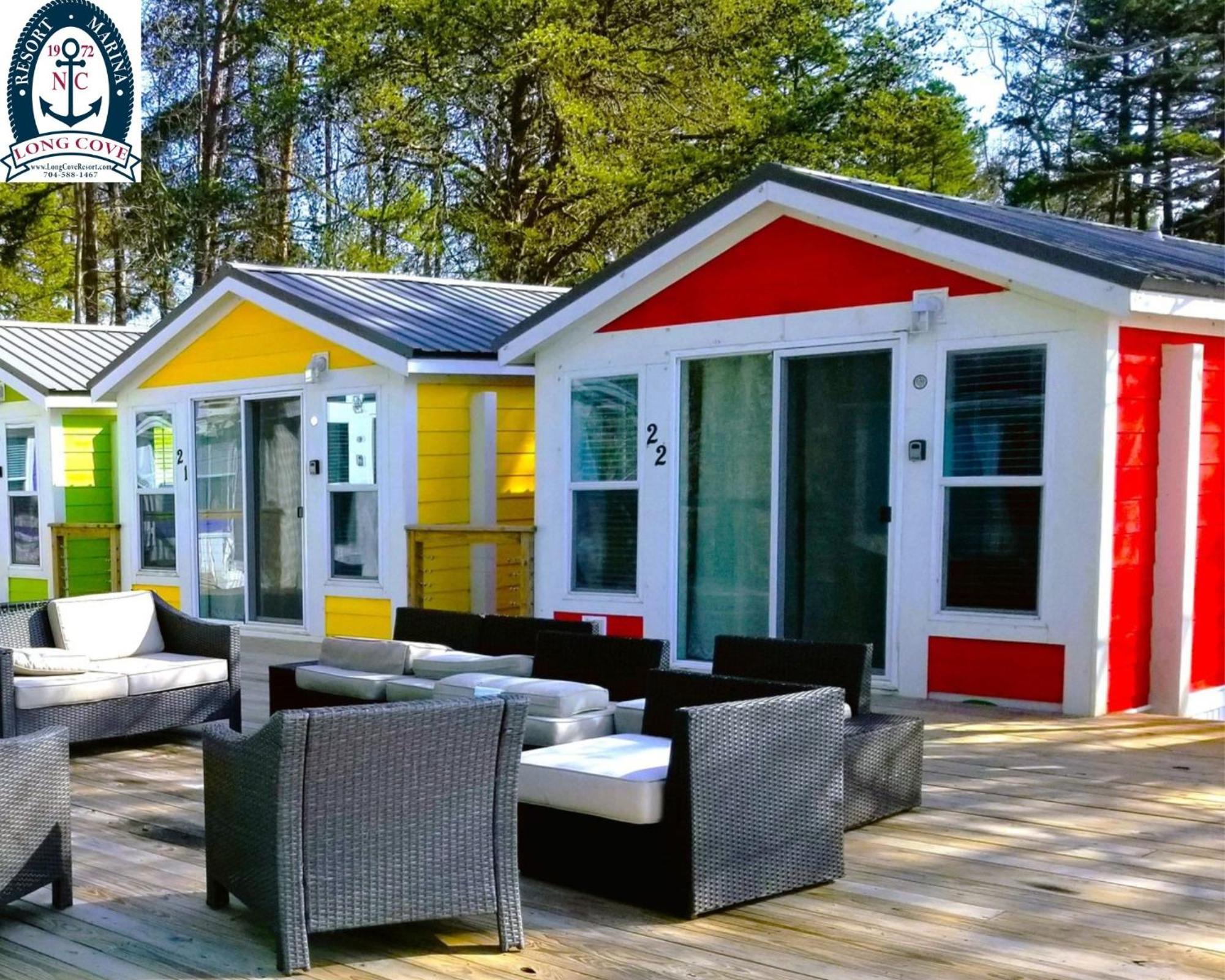 Long Cove Resort And Marina Charlotte Room photo