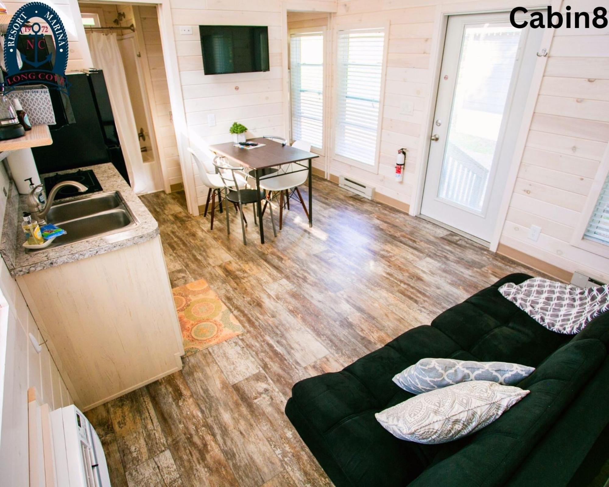 Long Cove Resort And Marina Charlotte Room photo